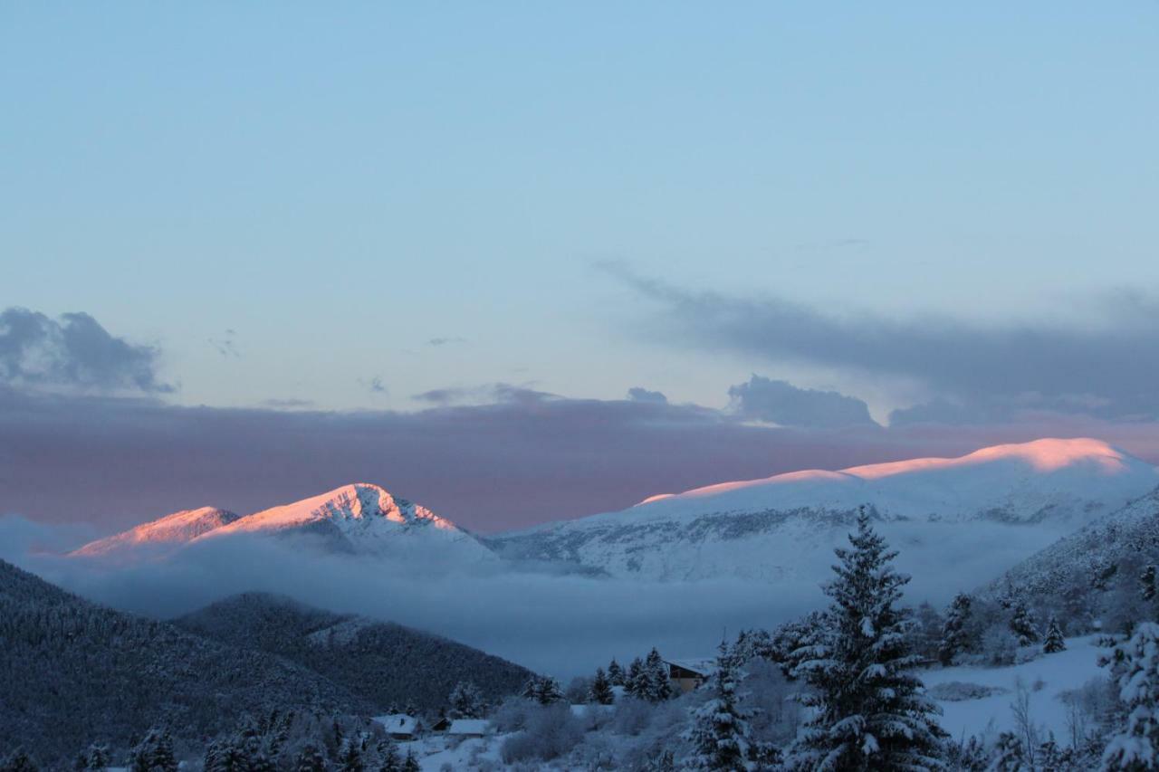 Un Balcon En Montagne Bed and Breakfast Saint-Dalmas Εξωτερικό φωτογραφία